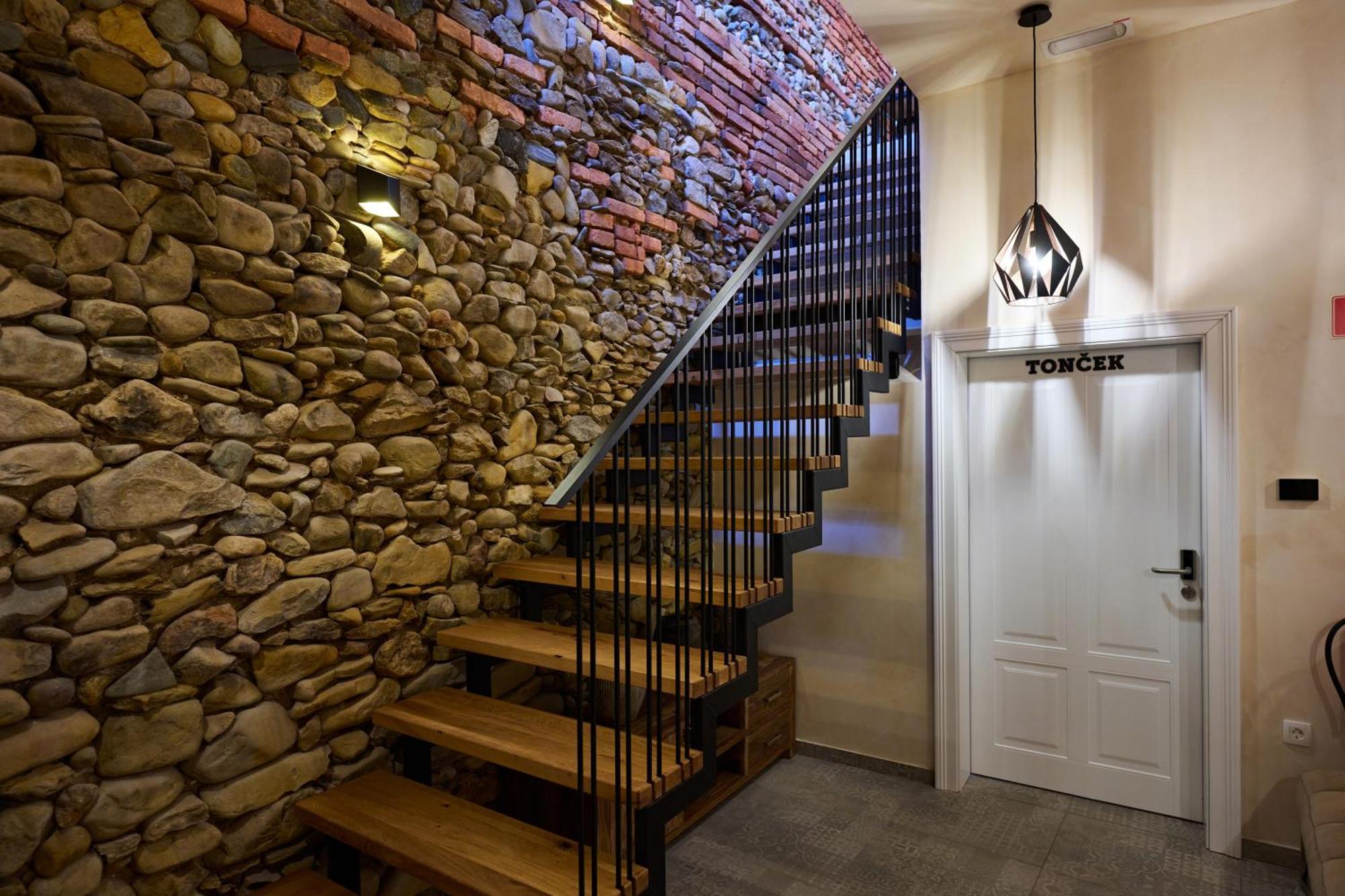 Hiša Ančka, Boutique Hotel&Maja Rooms Slovenj Gradec Extérieur photo